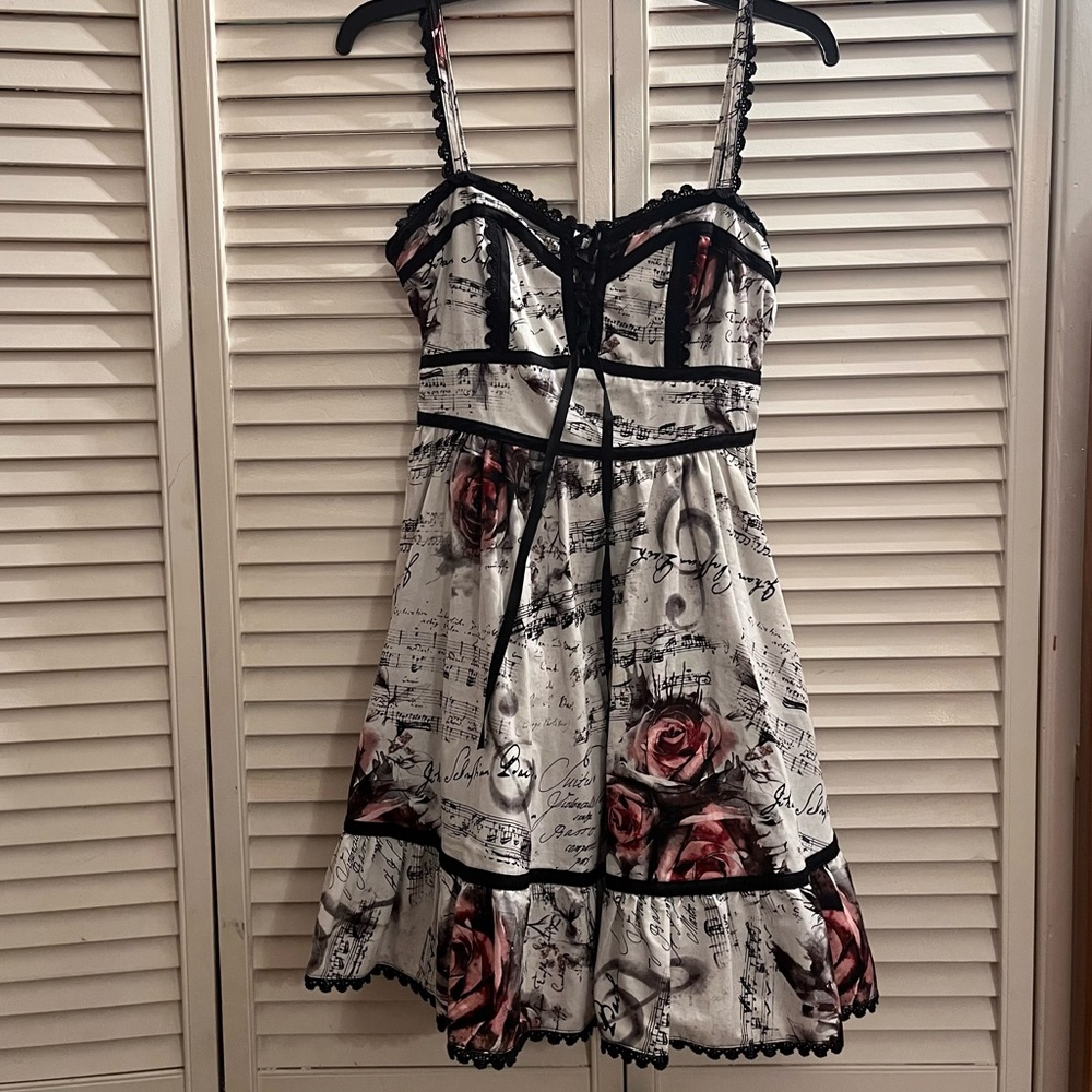 Hot topic goth roses dress
